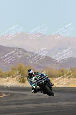 media/Feb-04-2023-SoCal Trackdays (Sat) [[8a776bf2c3]]/Turn 14 (115pm)/